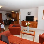Royal Sun Aparthotel 4*