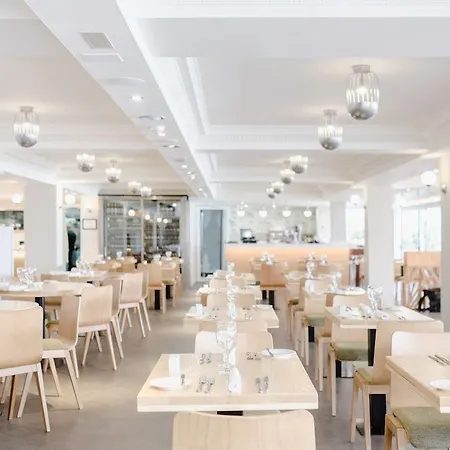 Royal Sun Appart hôtel 4*